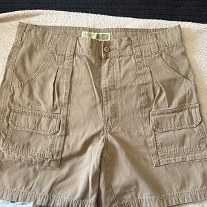 Cabela's Men's Tan Cargo Shorts - Multiple Flap Pockets